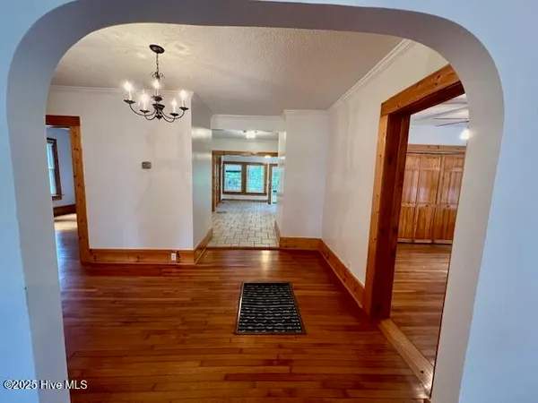 $1,850 | 220 River Road, Washington, NC 27889