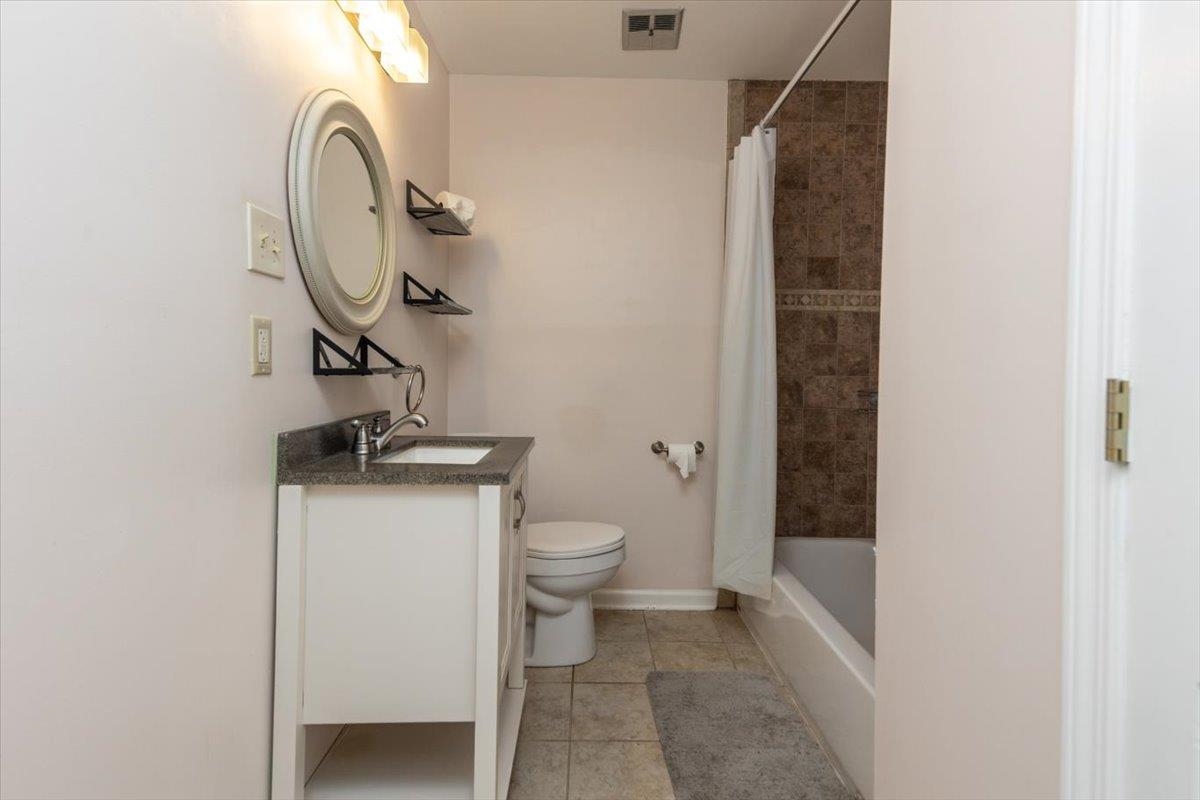 4192 Cedar Point Road Lakeland, TN 38002 - Photo 4 of 39 Gallery Image 4