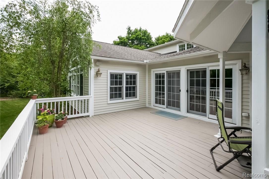 1461 Mill Race Road Rochester, MI 48306 - Photo 62 of 72 061-Deck-2802324-medium.jpg