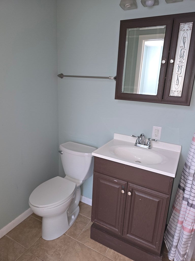 405 Rodefer Street Southwest Abingdon, VA 24210 - Photo 15 of 22 Gallery Image 15