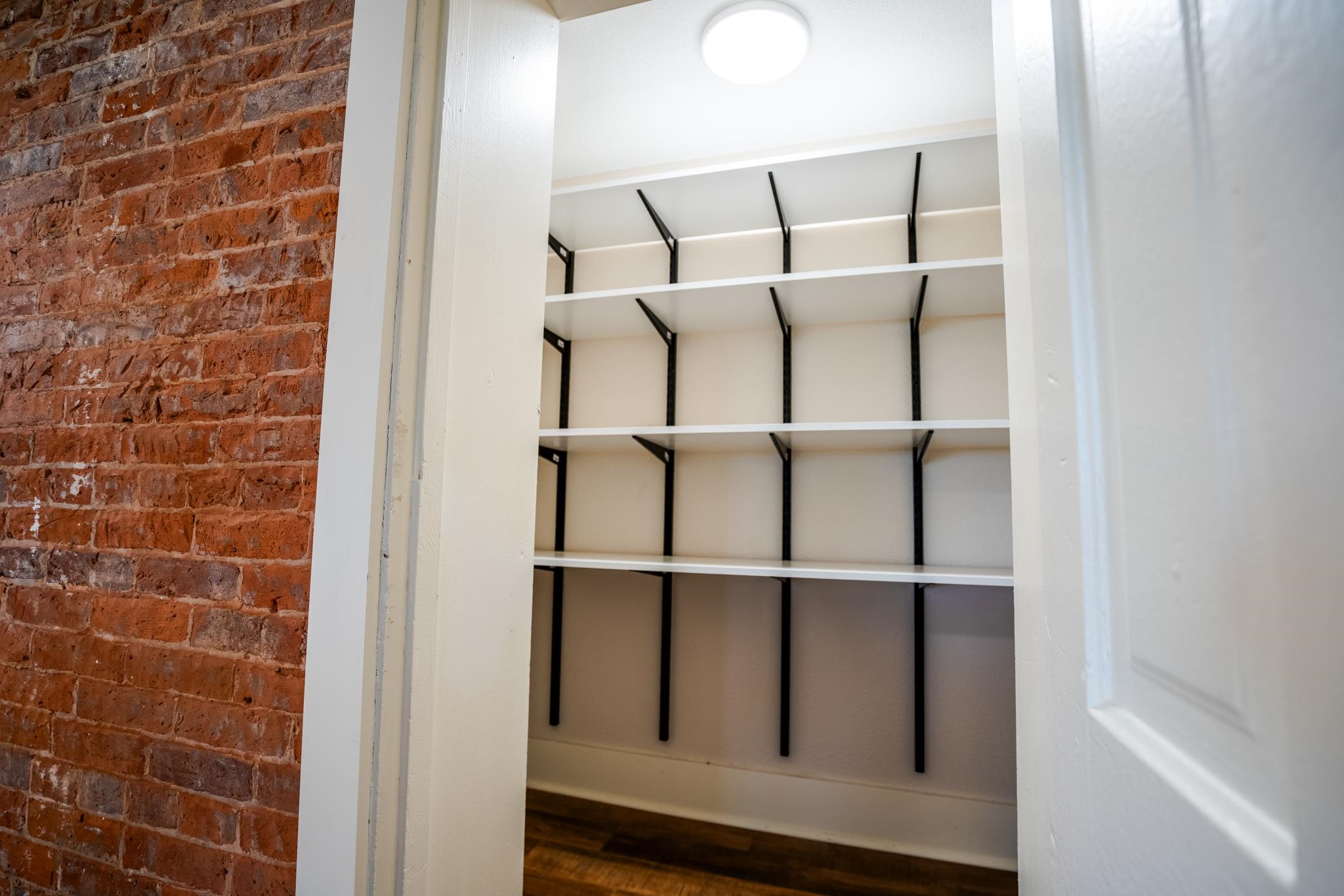 2368 West Winneshiek Road Freeport, IL 61032 - Photo 7 of 39