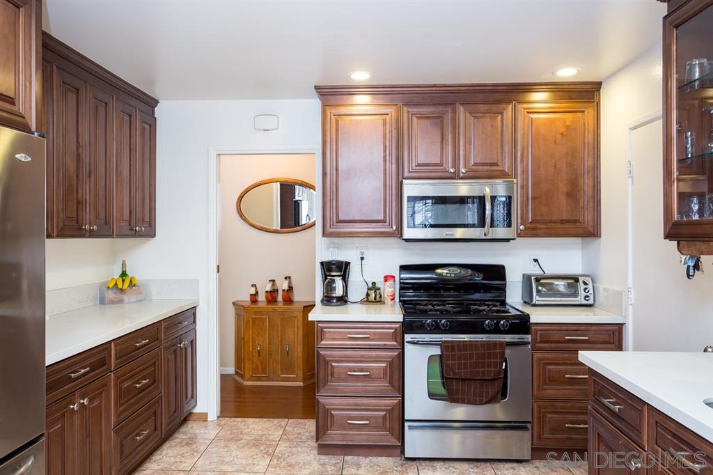 8747 St George Street Spring Valley, CA 91977 - Photo 11 of 25 Gallery Image 11