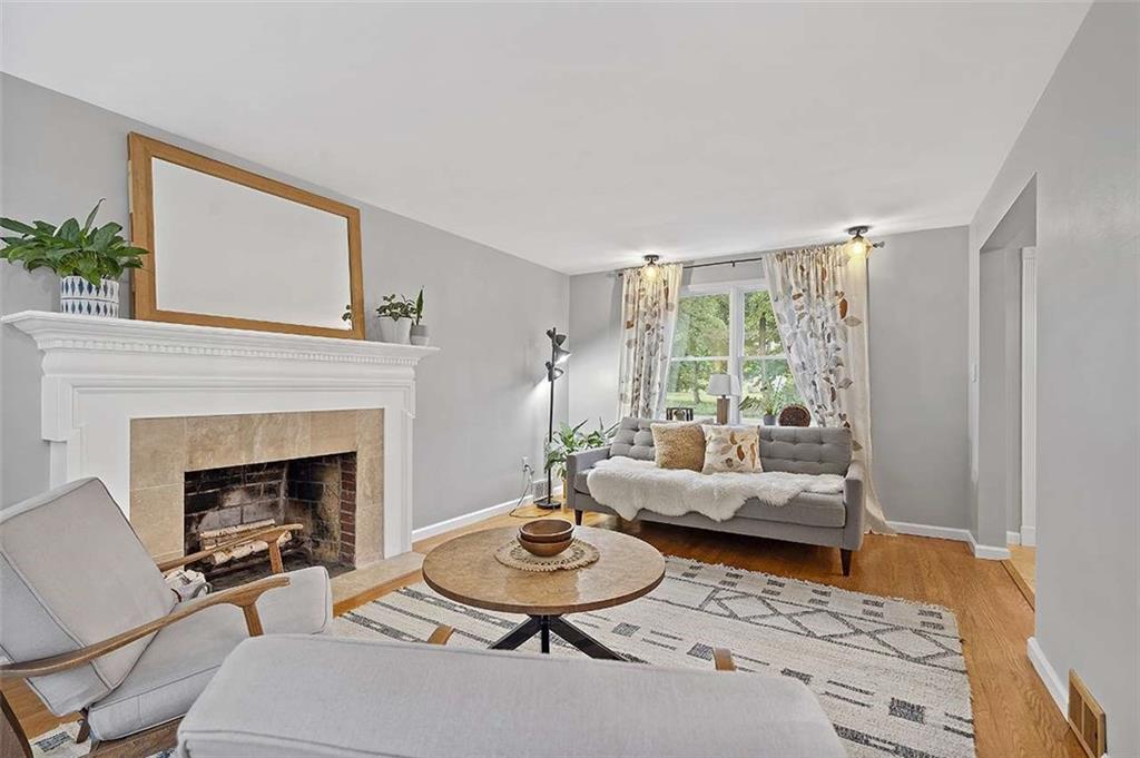 210 Neely School Road Wexford, PA 15090 - Photo 6 of 25 Gallery Image 6