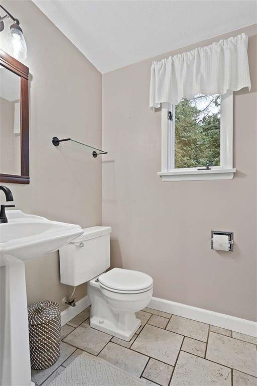 210 Neely School Road Wexford, PA 15090 - Photo 8 of 25 Gallery Image 8
