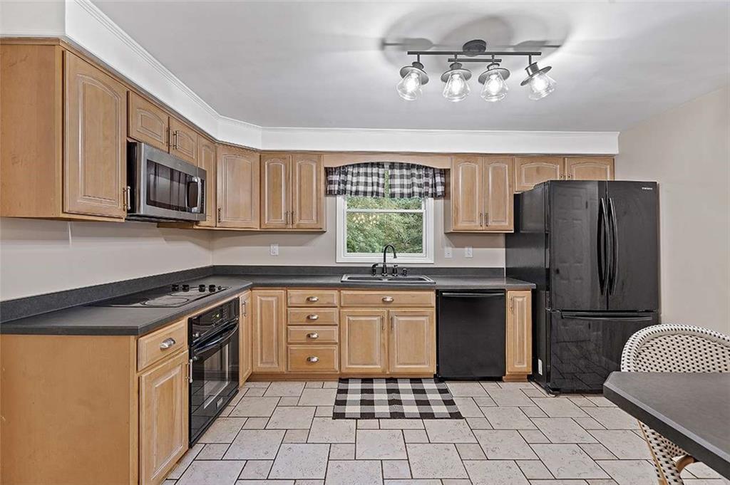 210 Neely School Road Wexford, PA 15090 - Photo 9 of 25 Gallery Image 9