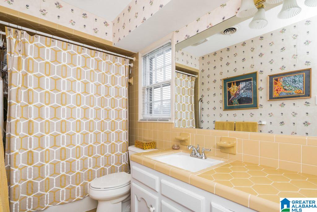 1817 Catala Road Birmingham, AL 35216 - Photo 15 of 26