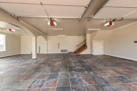$980,000 | 700 Farmington Drive, Lafayette, LA 70503