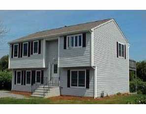8 Captain Freebody Road Narragansett, RI 02882 - Photo 1 of 6 Exterior Front.