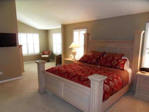 1173 Falcon Ridge Drive, Unit 67 Elgin, IL 60124 - Photo 7 of 24