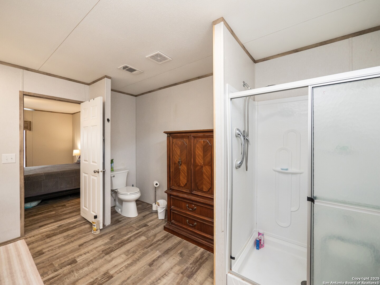 385 Ridge Trail Bandera, TX 78003 - Photo 18 of 36