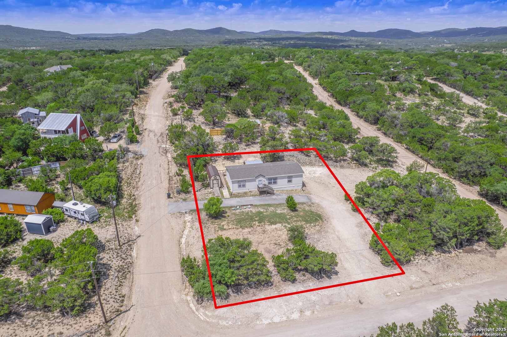 385 Ridge Trail Bandera, TX 78003 - Photo 2 of 36