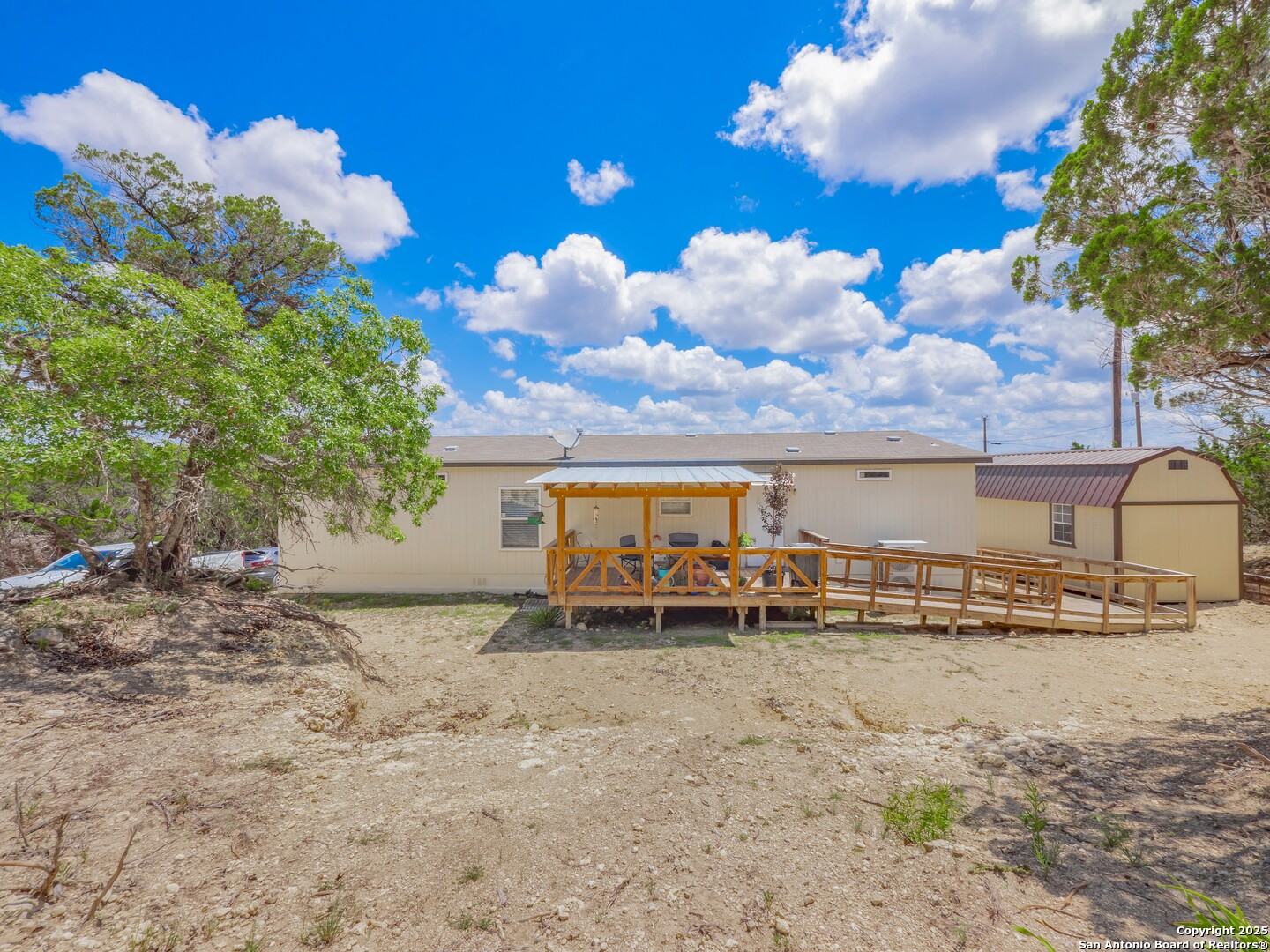 385 Ridge Trail Bandera, TX 78003 - Photo 29 of 36