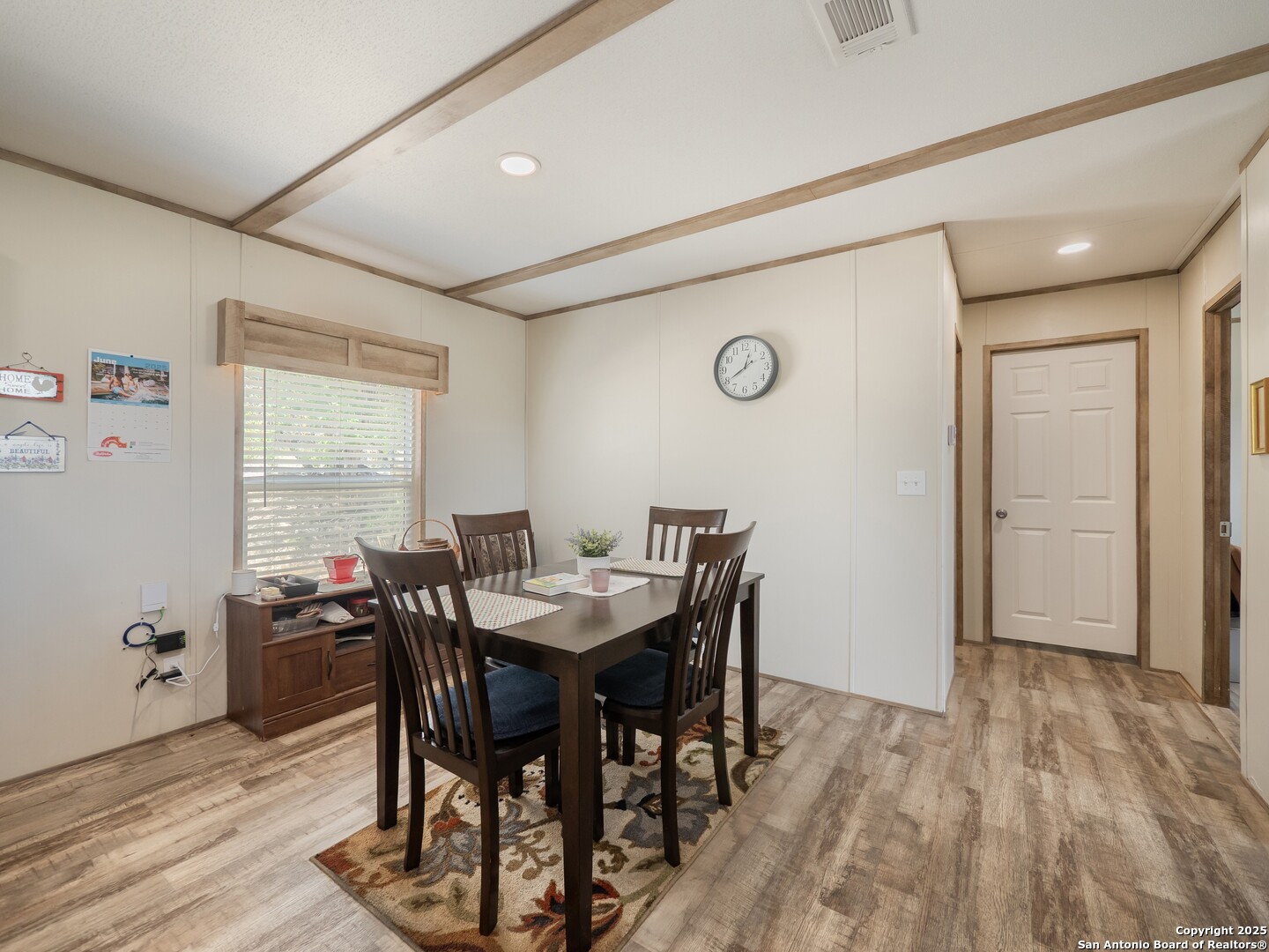 385 Ridge Trail Bandera, TX 78003 - Photo 8 of 36