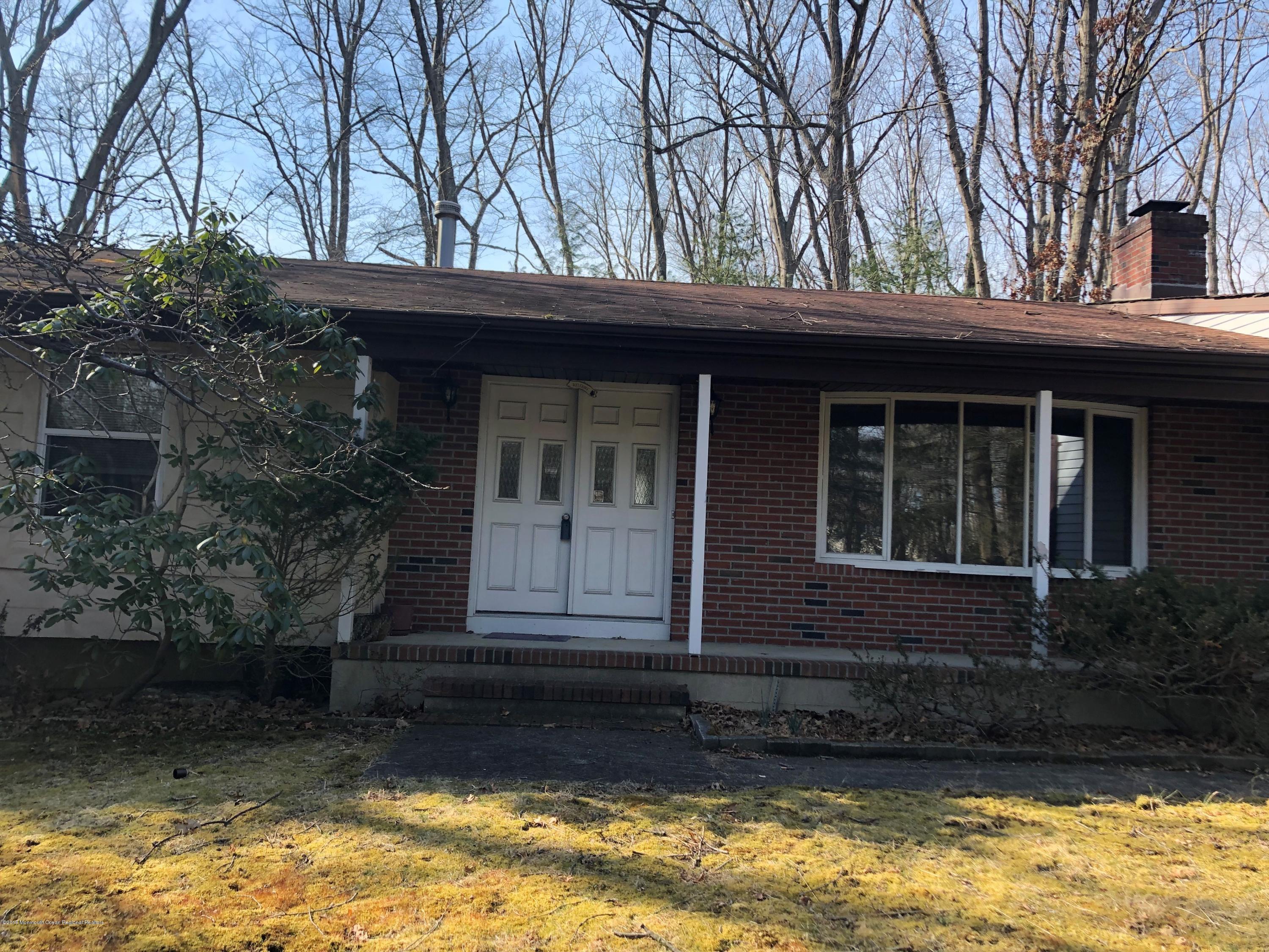 200 Bartley Road Jackson, NJ 08527 - Photo 2 of 14 close up front of house
