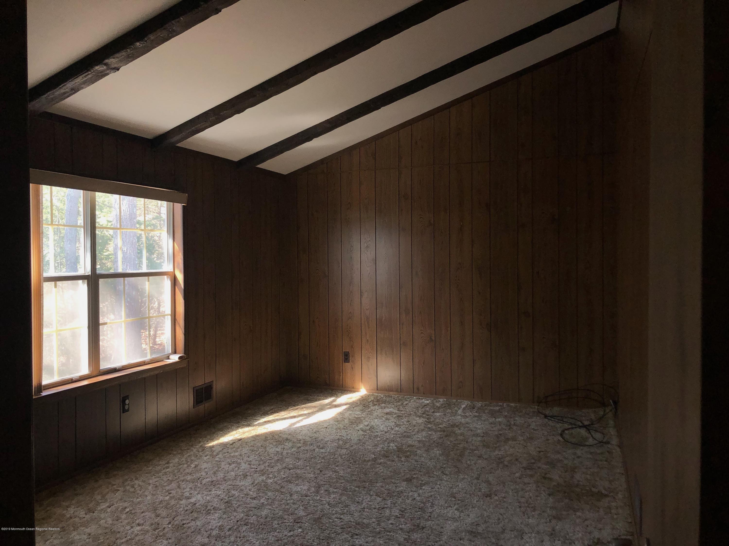 200 Bartley Road Jackson, NJ 08527 - Photo 7 of 14 Den