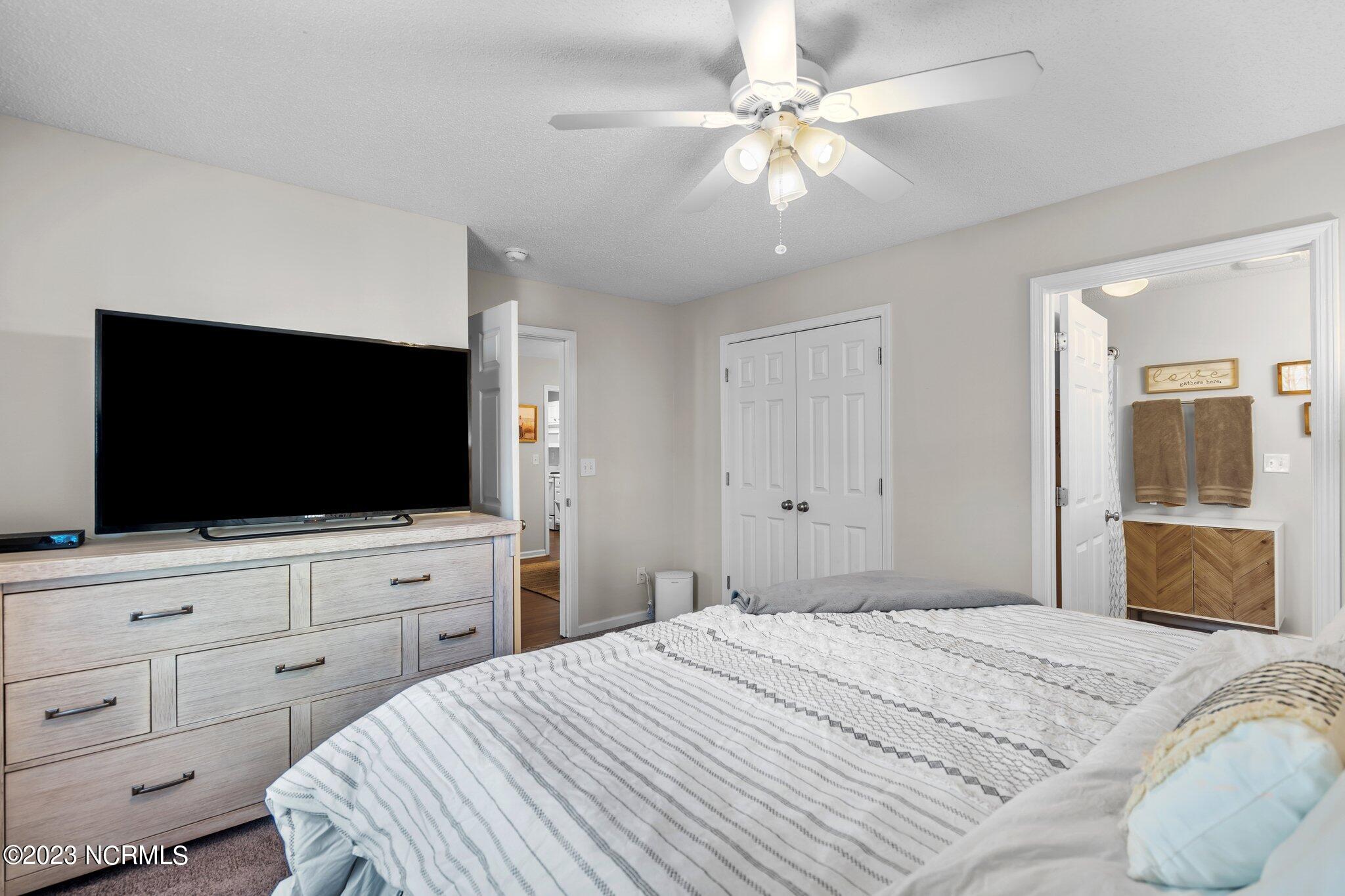 5010 Hunters Trail, Unit 2 Wilmington, NC 28405 - Photo 21 of 40 29-web-or-mls-DSC06862