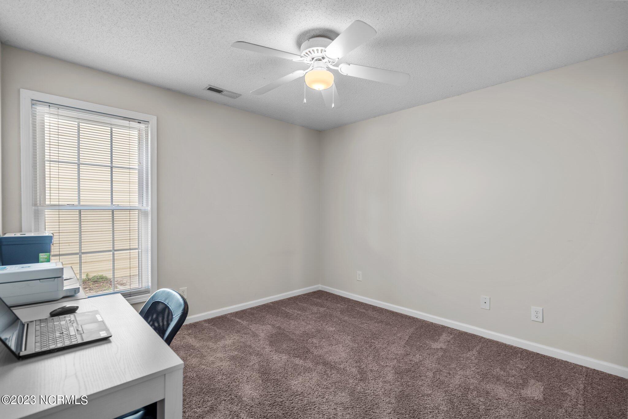 5010 Hunters Trail, Unit 2 Wilmington, NC 28405 - Photo 28 of 40 37-web-or-mls-DSC06886