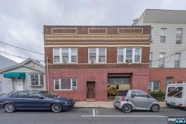 a car parked in front of a building