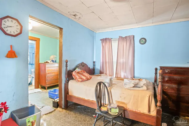a view of an entryway with a dresser