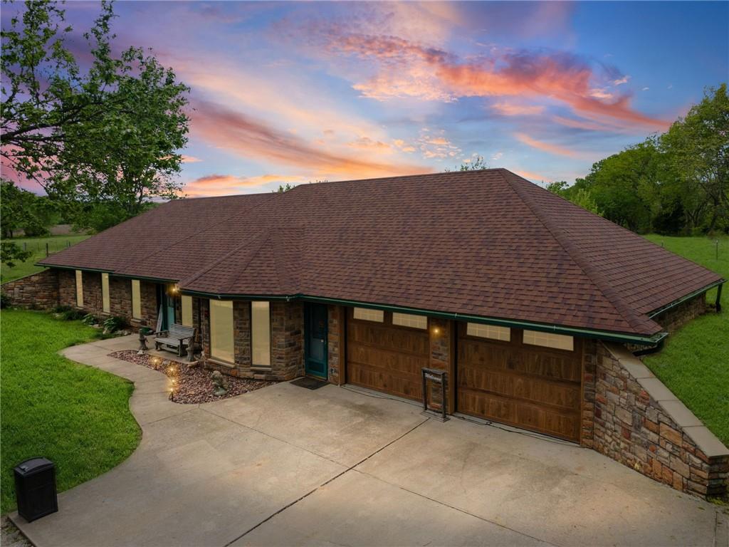 4021 Country Squire Road Oak Grove, MO 64075 - Photo 2 of 45