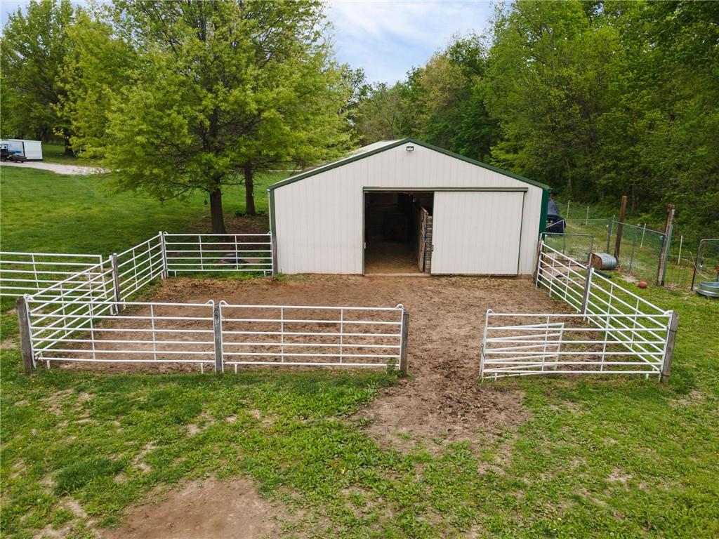 4021 Country Squire Road Oak Grove, MO 64075 - Photo 30 of 45