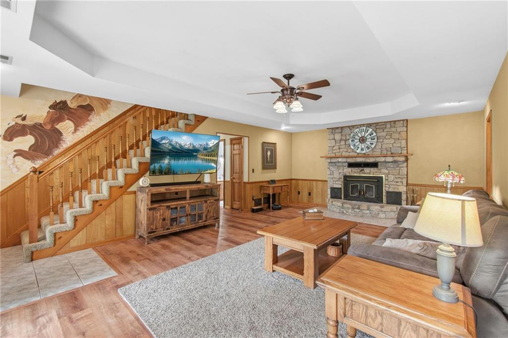 4021 Country Squire Road Oak Grove, MO 64075 - Photo 7 of 45
