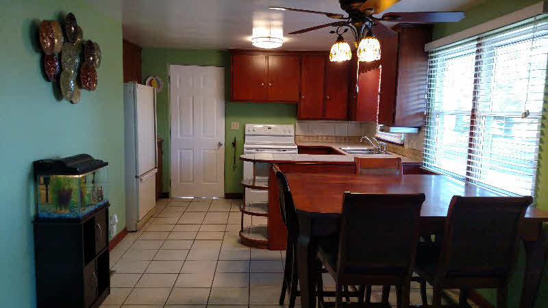 832 Midland Road Bay City, MI 48706 - Photo 4 of 20 Gallery Image 4