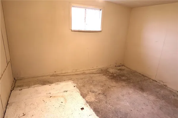 a view of a storage & utility room