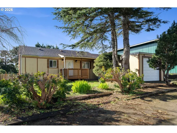 $379,900 | 111 Cypress Avenue, Garibaldi, OR 97118