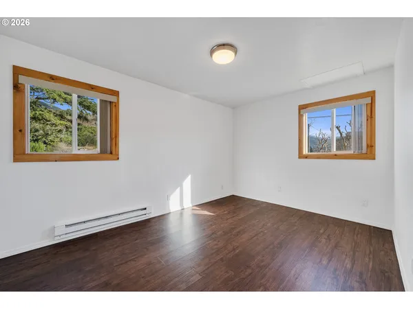 $369,900 | 111 Cypress Avenue, Garibaldi, OR 97118