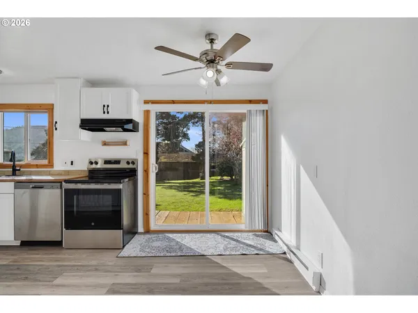 $369,900 | 111 Cypress Avenue, Garibaldi, OR 97118