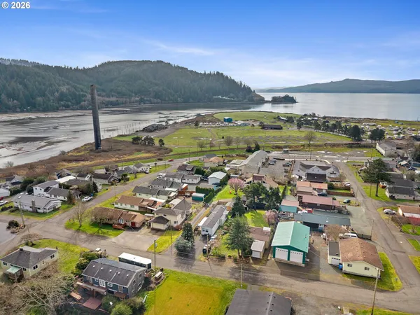 $369,900 | 111 Cypress Avenue, Garibaldi, OR 97118