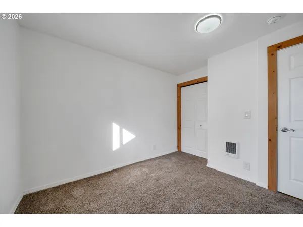 $379,900 | 111 Cypress Avenue, Garibaldi, OR 97118