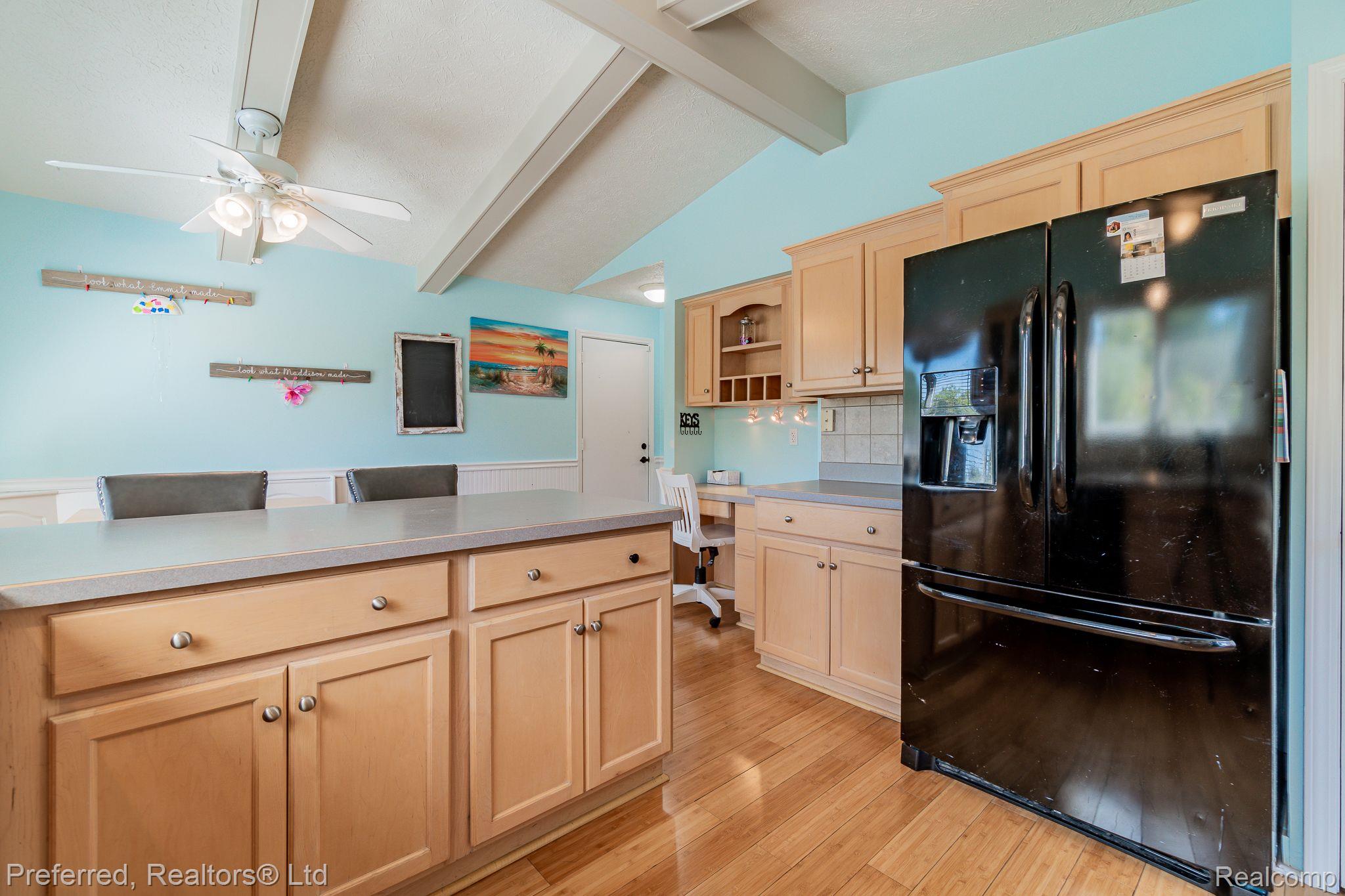 681 Kings Way Canton, MI 48188 - Photo 19 of 35 Gallery Image 19