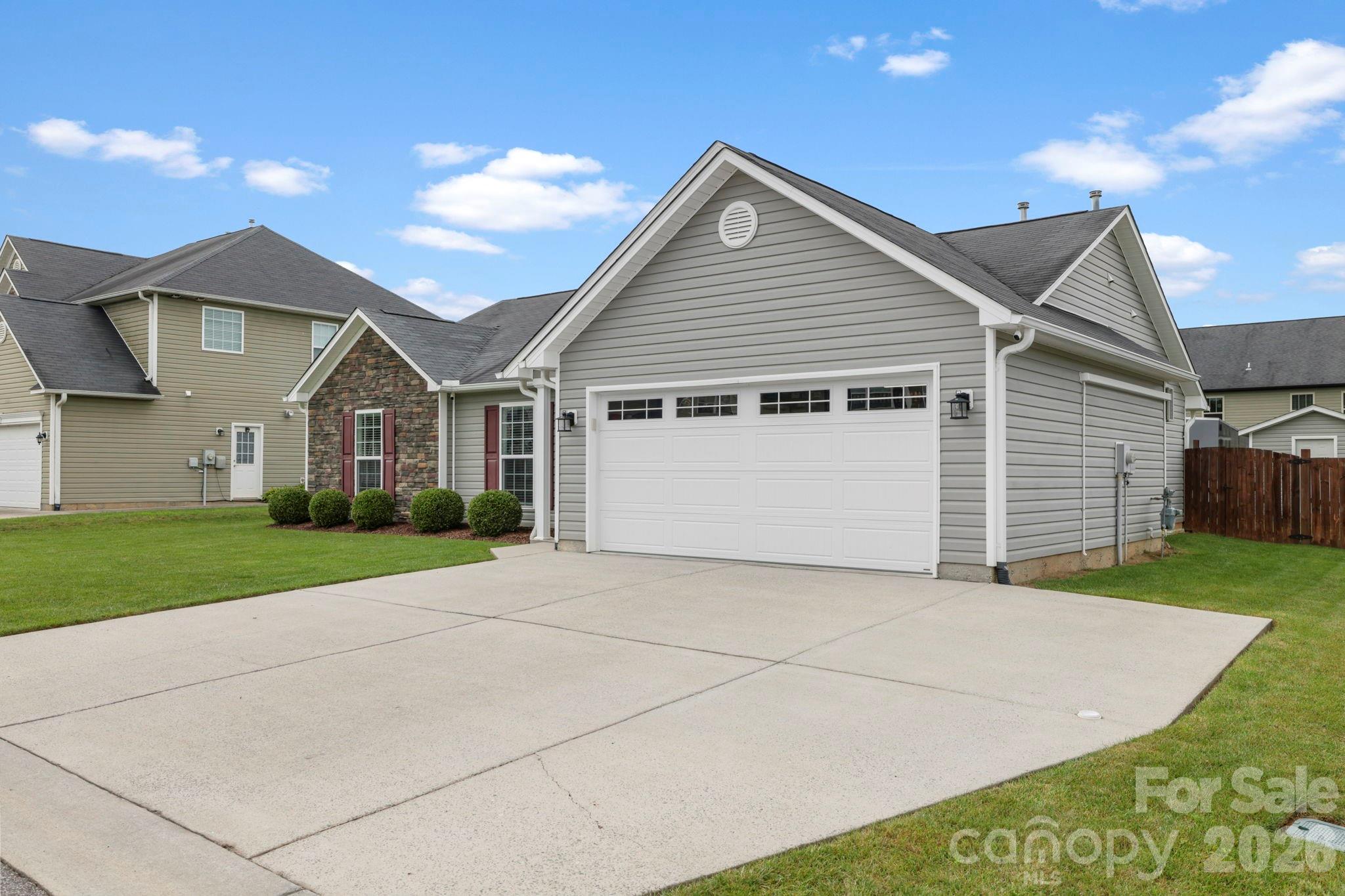 38 East Swift Creek Road Fletcher, NC 28732 - Photo 2 of 45 Gallery Image 2