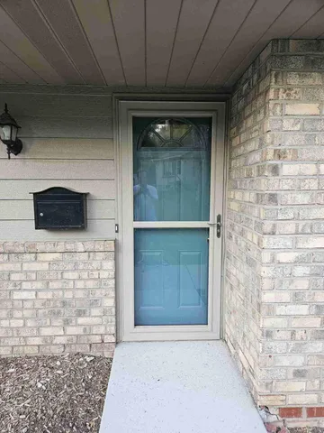 $236,000 | N80W12960 West Fond Du Lac Avenue, Menomonee Falls, WI 53051