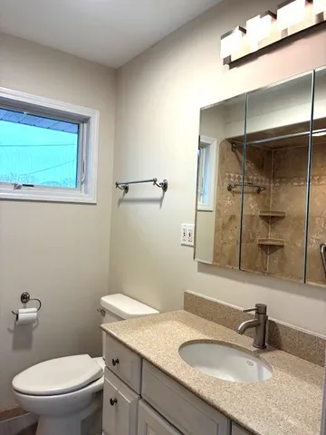 $3,600 | 281 Terry Lane, Villa Park, IL 60181