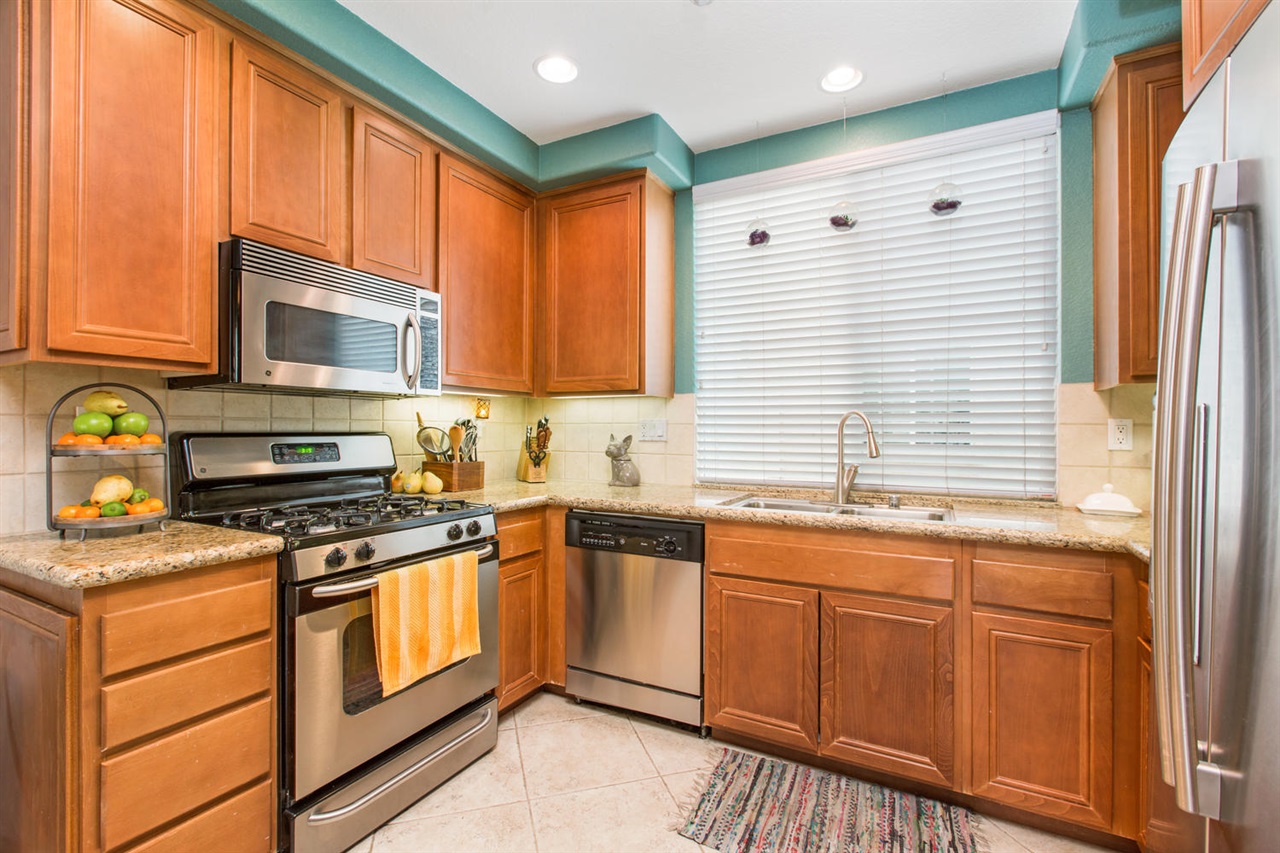 852 Almond Road San Marcos, CA 92078 - Photo 6 of 24