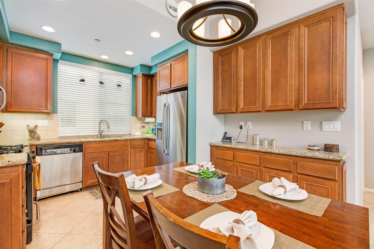 852 Almond Road San Marcos, CA 92078 - Photo 7 of 24