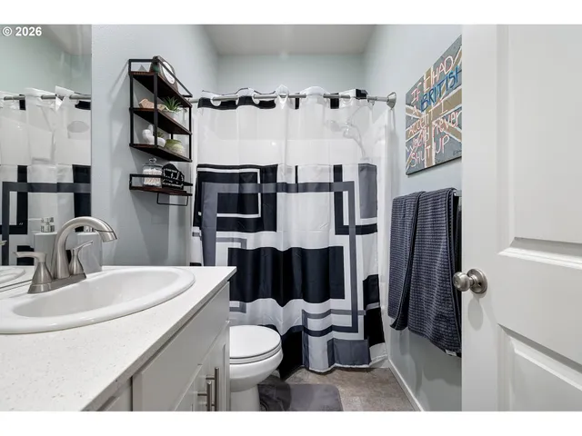 $438,000 | 2779 Fenya Street, Springfield, OR 97477