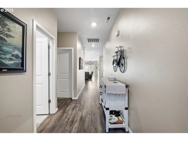 $438,000 | 2779 Fenya Street, Springfield, OR 97477