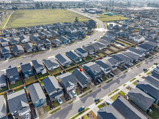 $438,000 | 2779 Fenya Street, Springfield, OR 97477