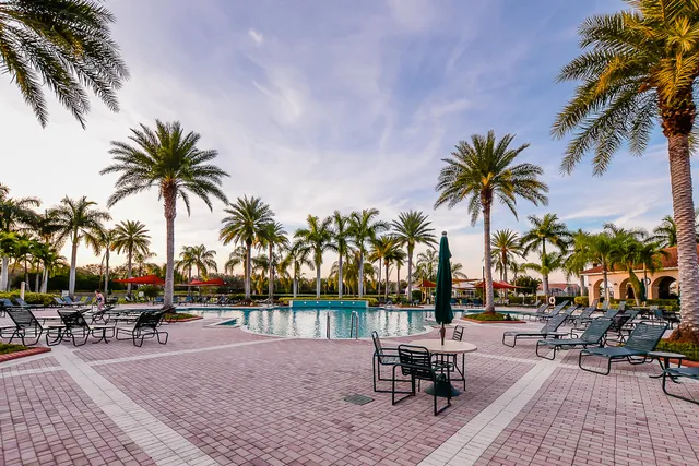 $2,500 | 421 Sunview Way, Port St. Lucie, FL 34986