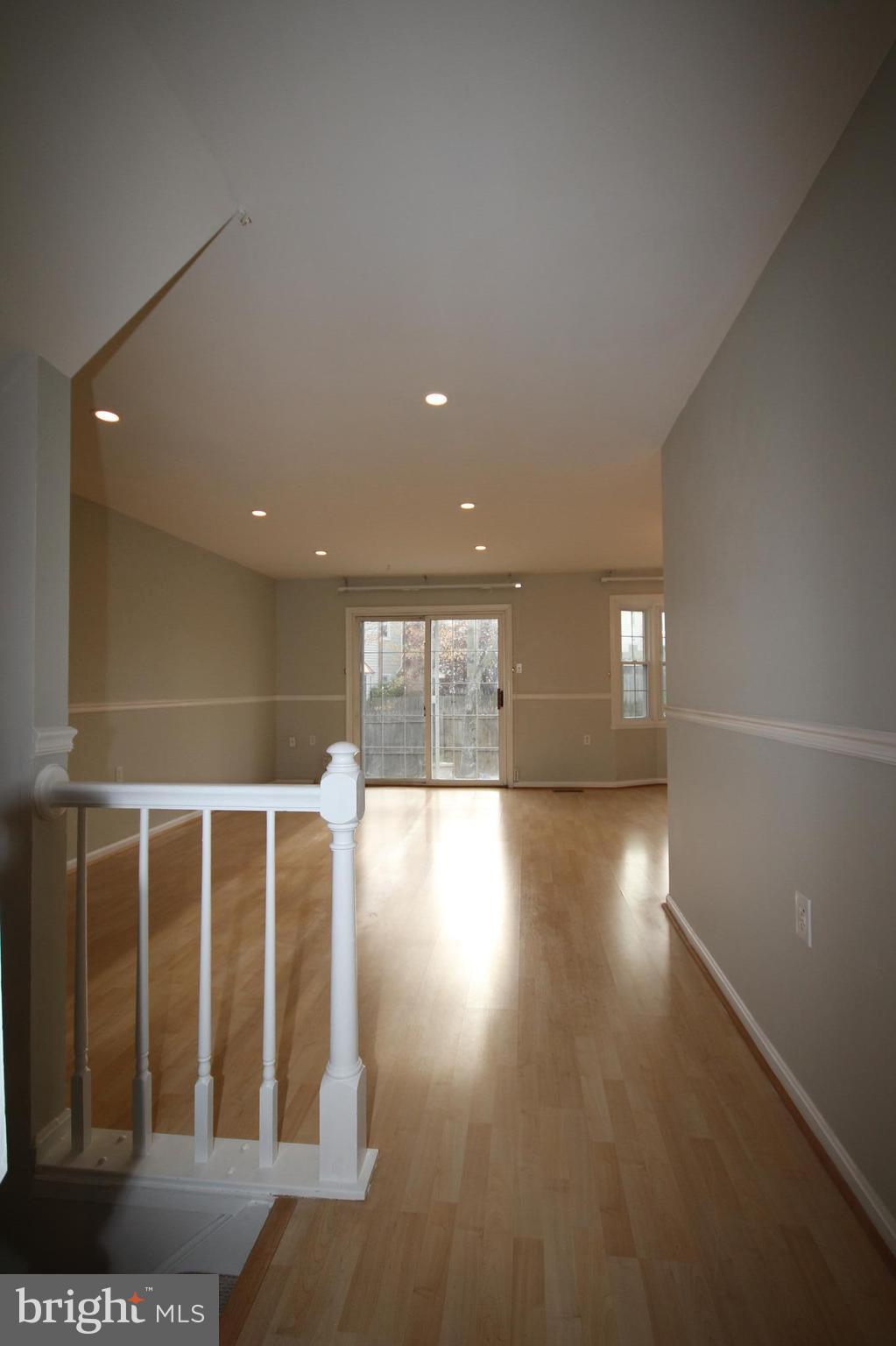 2902 Seminole Road Woodbridge, VA 22192 - Photo 17 of 30 Hallway