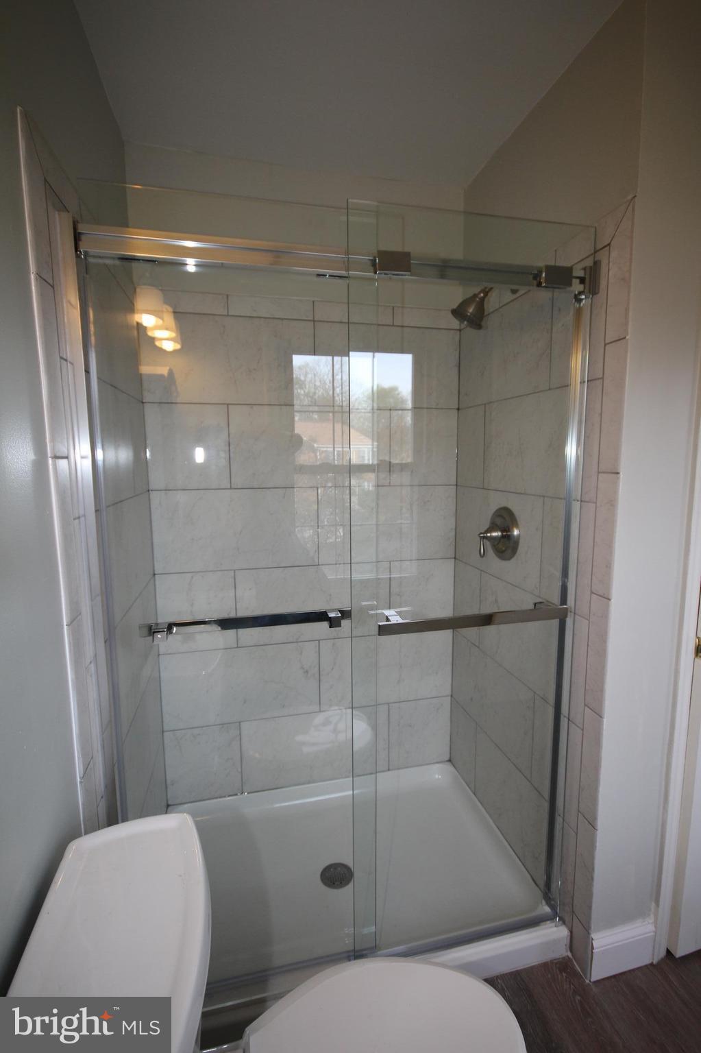 2902 Seminole Road Woodbridge, VA 22192 - Photo 24 of 30 Bath (Master)