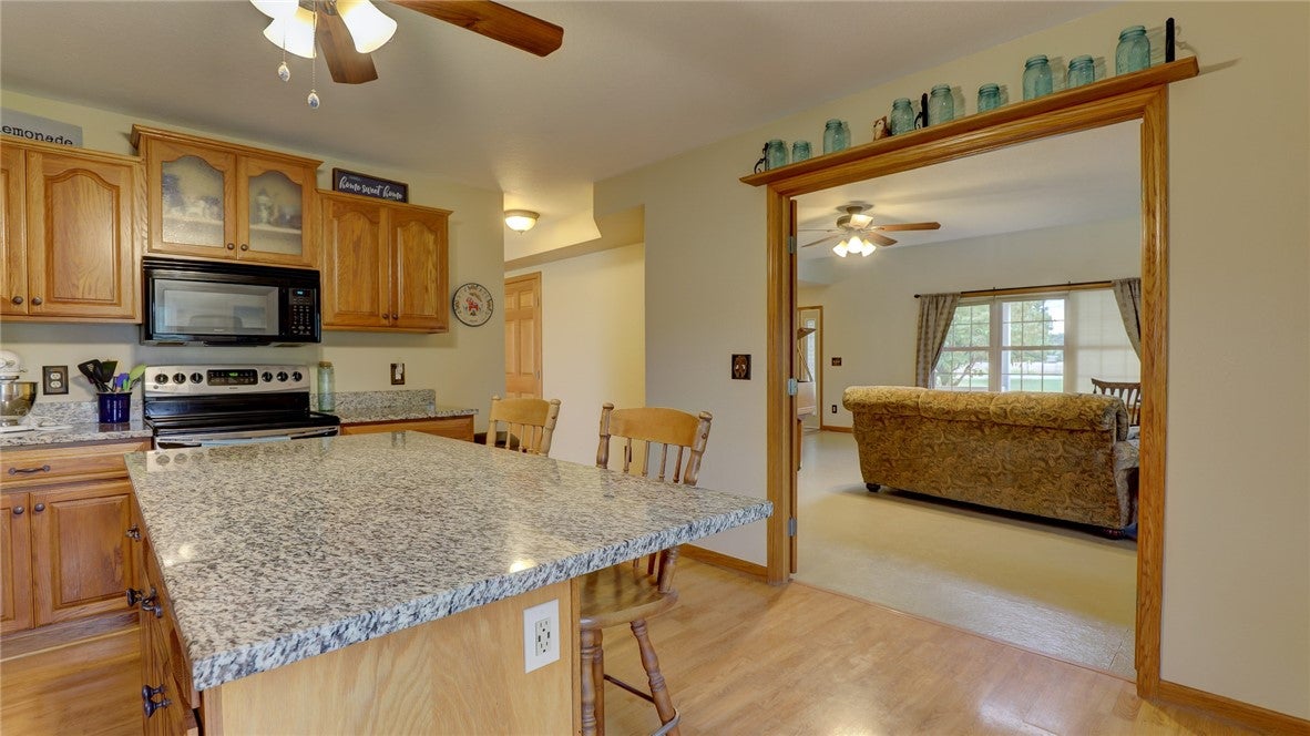1121 Cr 1000e Road Sullivan, IL 61951 - Photo 13 of 48 Gallery Image 13