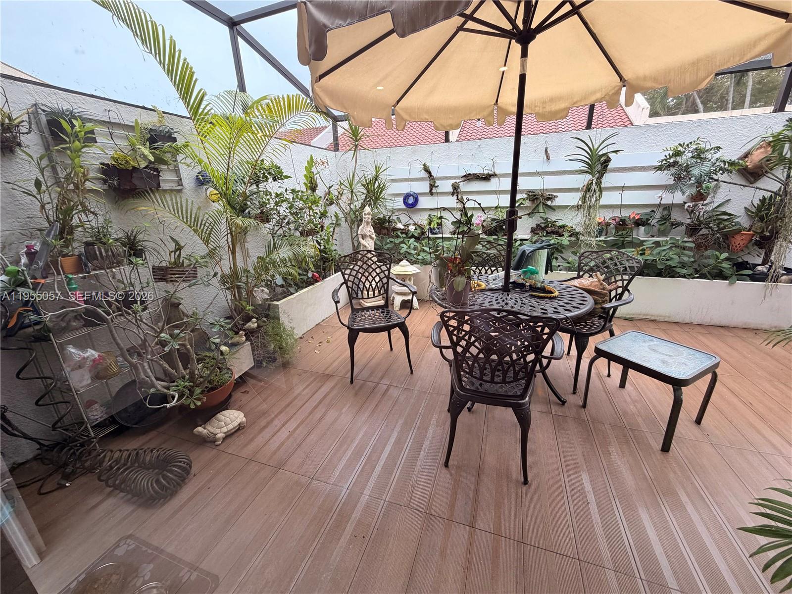 8144 Southwest 86th Terrace Miami, FL 33143 - Photo 15 of 35