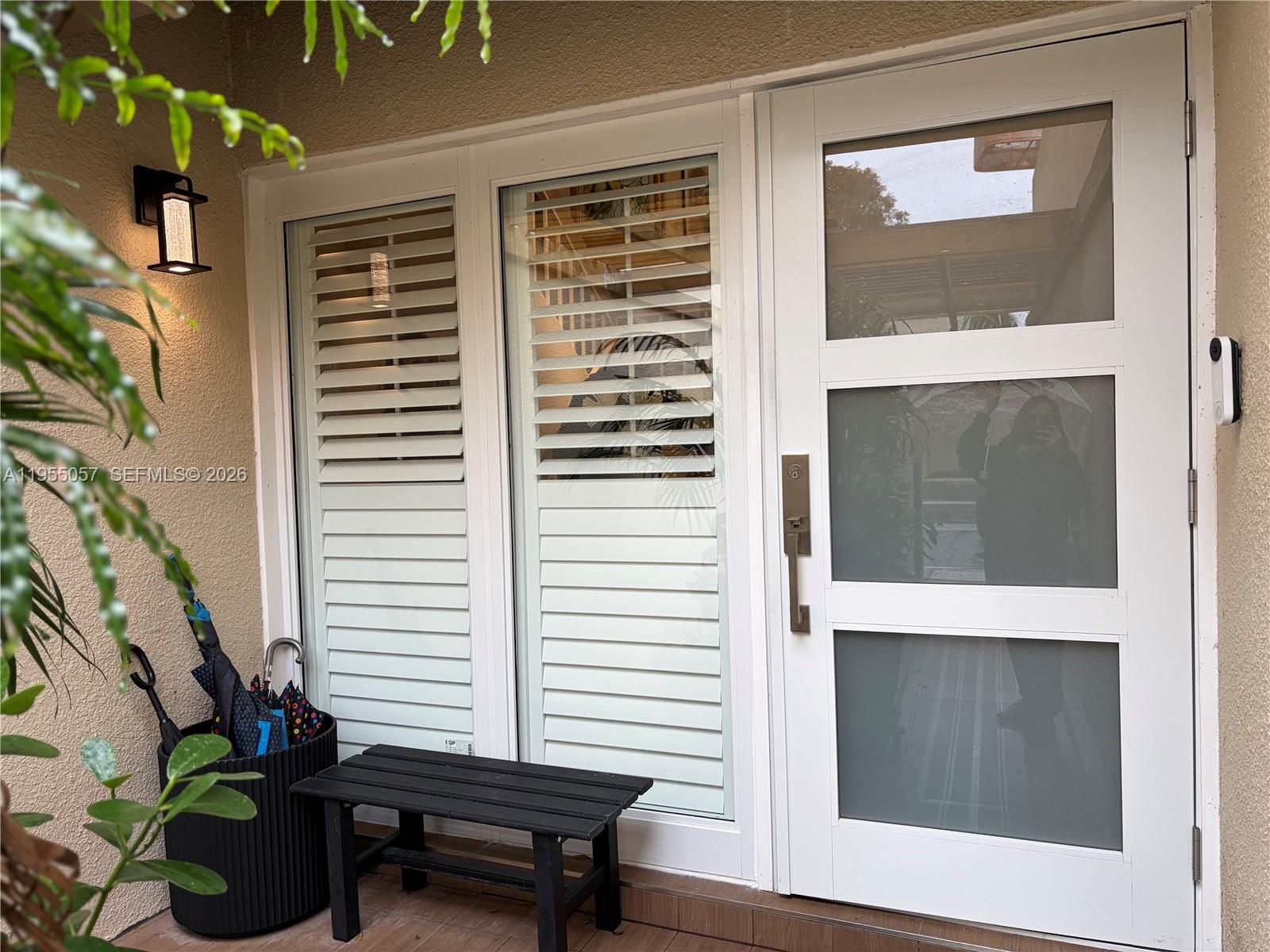 8144 Southwest 86th Terrace Miami, FL 33143 - Photo 2 of 35