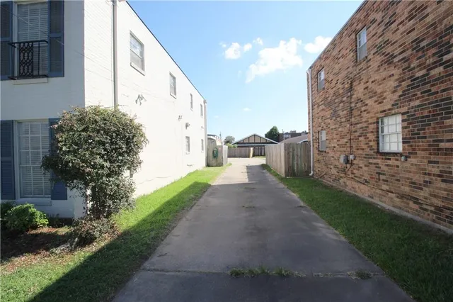 $1,900 | 5014 Newlands Street, Metairie, LA 70006