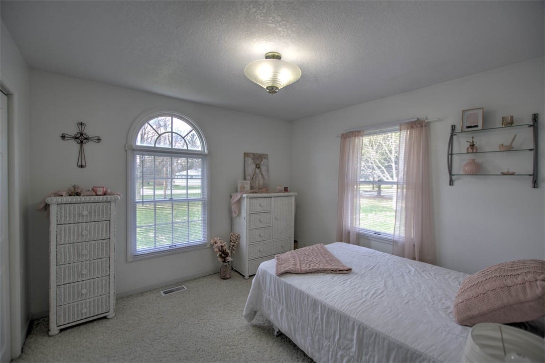3198 Kathy Court Decatur, IL 62521 - Photo 22 of 40